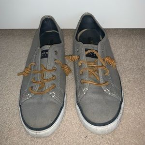 gray sperrys